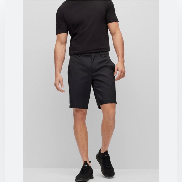 Hugo Boss Other - Boss Hugo Boss Hitch Black Flat-Front Men's Shorts 50196230 Golf Green Label
